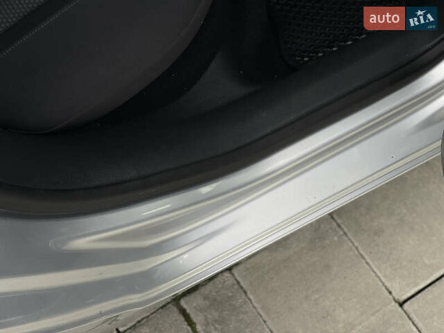 Серый Фольксваген Гольф, объемом двигателя 2 л и пробегом 257 тыс. км за 8350 $, фото 77 на Automoto.ua