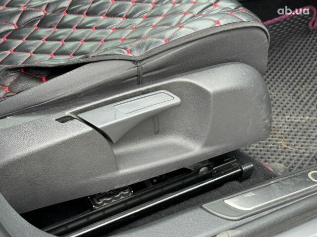 Сірий Фольксваген Гольф, об'ємом двигуна 1.6 л та пробігом 250 тис. км за 8690 $, фото 22 на Automoto.ua