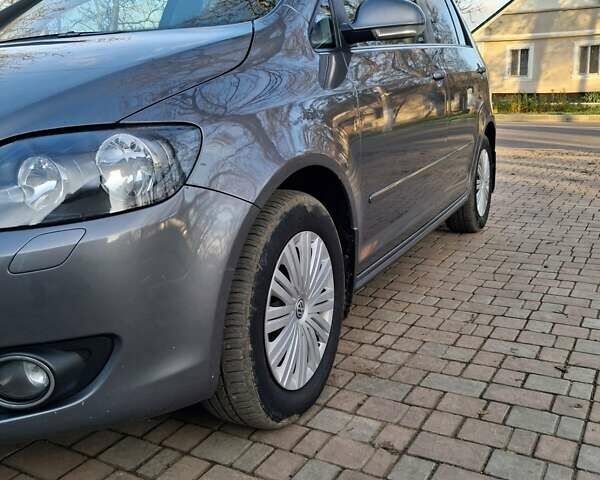 Серый Фольксваген Гольф, объемом двигателя 1.39 л и пробегом 89 тыс. км за 12000 $, фото 9 на Automoto.ua