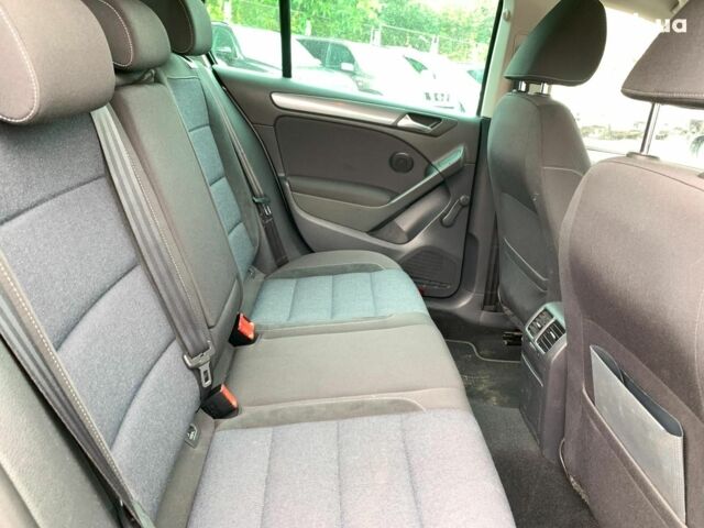 Сірий Фольксваген Гольф, об'ємом двигуна 1.6 л та пробігом 223 тис. км за 8790 $, фото 33 на Automoto.ua