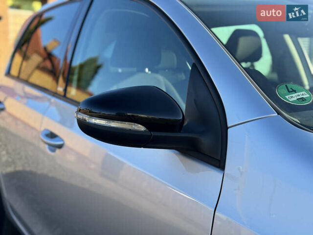 Серый Фольксваген Гольф, объемом двигателя 1.39 л и пробегом 200 тыс. км за 9200 $, фото 6 на Automoto.ua