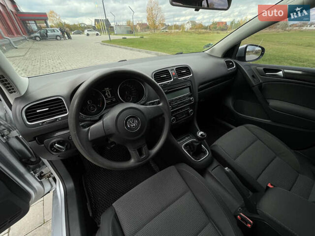 Серый Фольксваген Гольф, объемом двигателя 2 л и пробегом 257 тыс. км за 8350 $, фото 50 на Automoto.ua