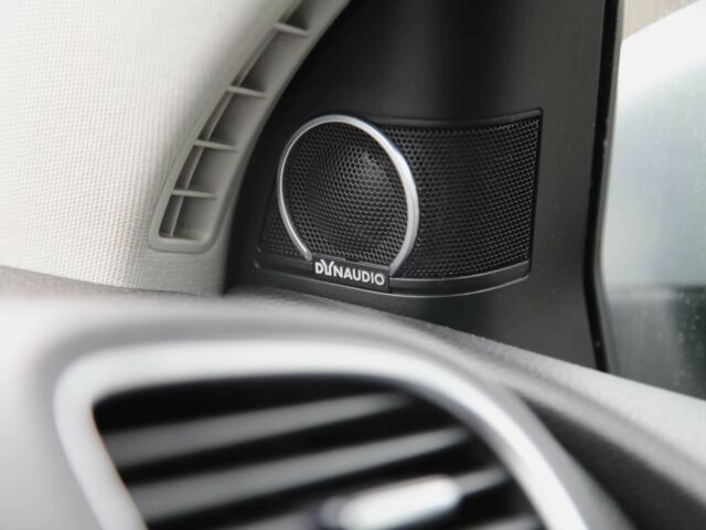 Серый Фольксваген Гольф, объемом двигателя 1.4 л и пробегом 126 тыс. км за 9000 $, фото 22 на Automoto.ua