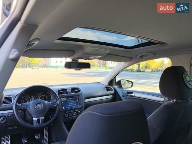 Фольксваген Гольф 2011 в Краматорске на Automoto.ua Серый Фольксваген Гольф, объемом двигателя 1.2 л и пробегом 250 тыс. км за 7000 $, фото 9 на Automoto.ua