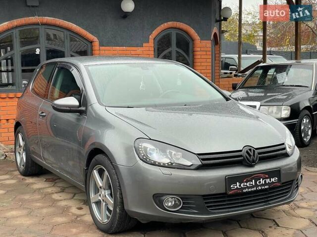 Серый Фольксваген Гольф, объемом двигателя 1.39 л и пробегом 286 тыс. км за 7777 $, фото 7 на Automoto.ua