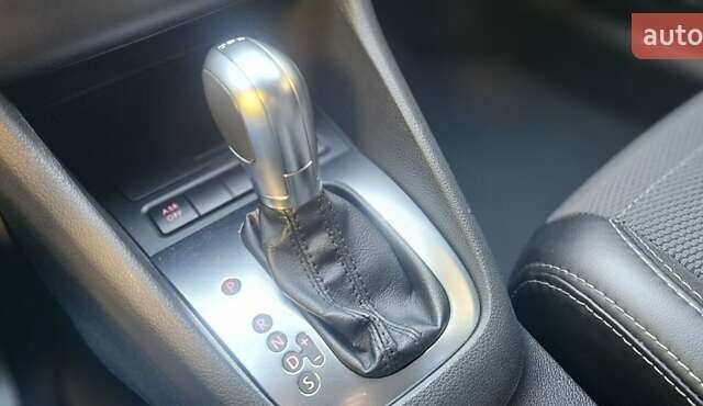 Сірий Фольксваген Гольф, об'ємом двигуна 1.6 л та пробігом 173 тис. км за 11500 $, фото 9 на Automoto.ua