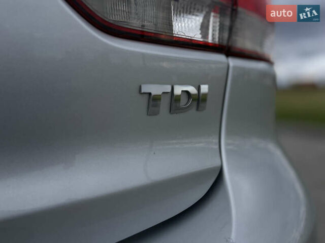 Серый Фольксваген Гольф, объемом двигателя 2 л и пробегом 257 тыс. км за 8350 $, фото 27 на Automoto.ua