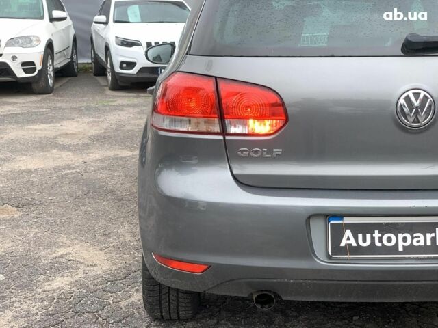 Сірий Фольксваген Гольф, об'ємом двигуна 1.6 л та пробігом 223 тис. км за 8790 $, фото 12 на Automoto.ua