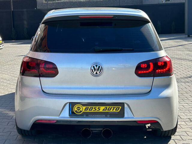 Серый Фольксваген Гольф, объемом двигателя 1.6 л и пробегом 194 тыс. км за 8800 $, фото 4 на Automoto.ua