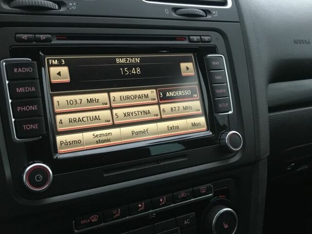 Серый Фольксваген Гольф, объемом двигателя 1.4 л и пробегом 250 тыс. км за 8200 $, фото 7 на Automoto.ua