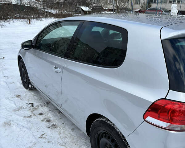 Серый Фольксваген Гольф, объемом двигателя 1.39 л и пробегом 185 тыс. км за 6400 $, фото 2 на Automoto.ua