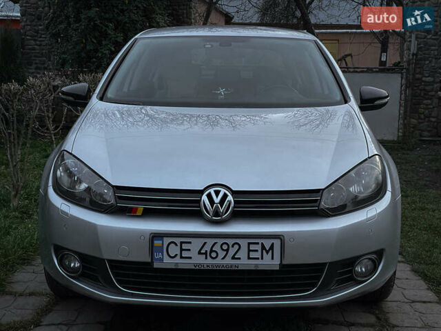Серый Фольксваген Гольф, объемом двигателя 1.2 л и пробегом 235 тыс. км за 9200 $, фото 1 на Automoto.ua