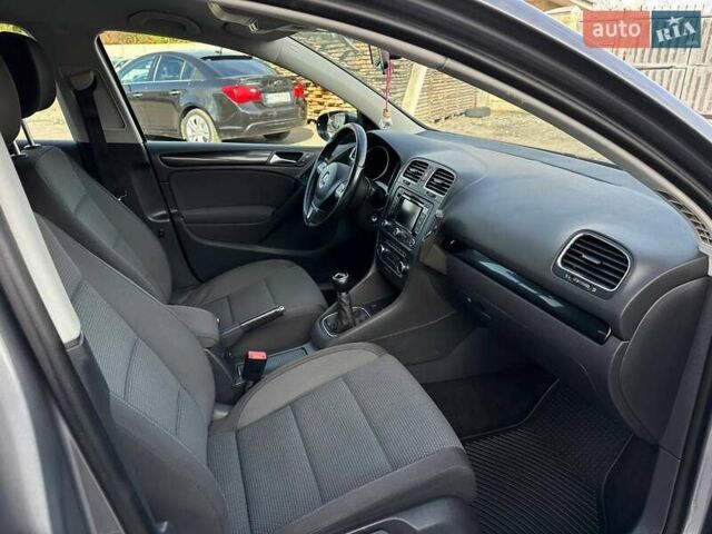 Серый Фольксваген Гольф, объемом двигателя 1.39 л и пробегом 248 тыс. км за 8200 $, фото 44 на Automoto.ua