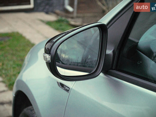 Серый Фольксваген Гольф, объемом двигателя 1.2 л и пробегом 235 тыс. км за 9200 $, фото 6 на Automoto.ua