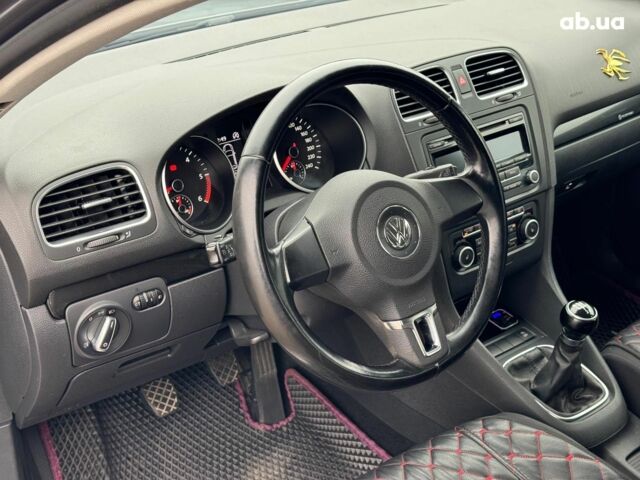 Сірий Фольксваген Гольф, об'ємом двигуна 1.6 л та пробігом 250 тис. км за 8690 $, фото 14 на Automoto.ua