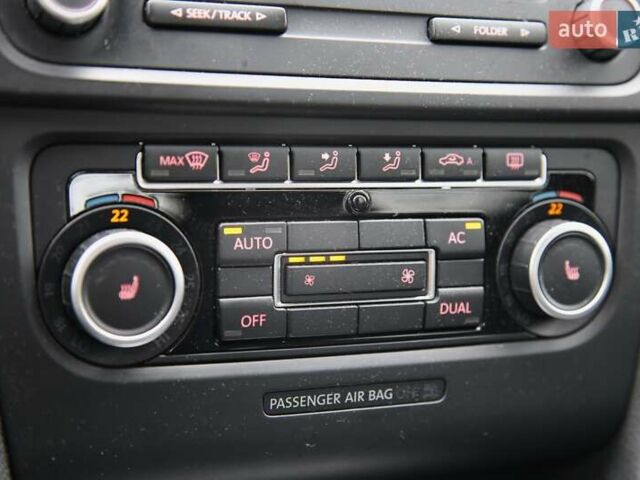 Серый Фольксваген Гольф, объемом двигателя 1.39 л и пробегом 126 тыс. км за 9000 $, фото 16 на Automoto.ua