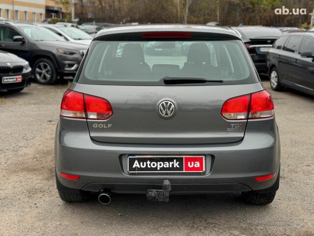 Сірий Фольксваген Гольф, об'ємом двигуна 1.6 л та пробігом 250 тис. км за 8690 $, фото 6 на Automoto.ua