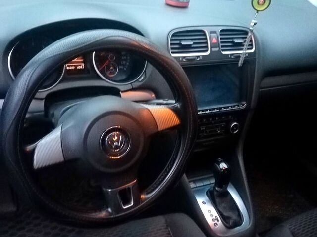 Сірий Фольксваген Гольф, об'ємом двигуна 1.4 л та пробігом 195 тис. км за 9000 $, фото 6 на Automoto.ua