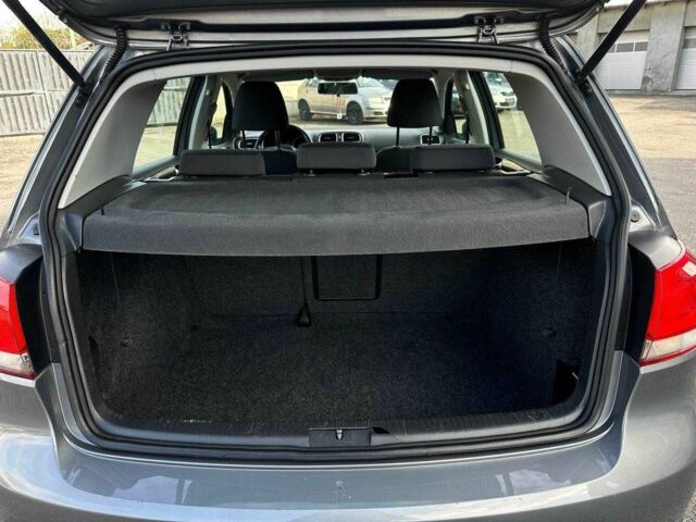 Серый Фольксваген Гольф, объемом двигателя 1.4 л и пробегом 248 тыс. км за 7999 $, фото 22 на Automoto.ua