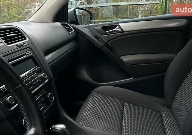 Сірий Фольксваген Гольф, об'ємом двигуна 1.6 л та пробігом 197 тис. км за 7750 $, фото 16 на Automoto.ua