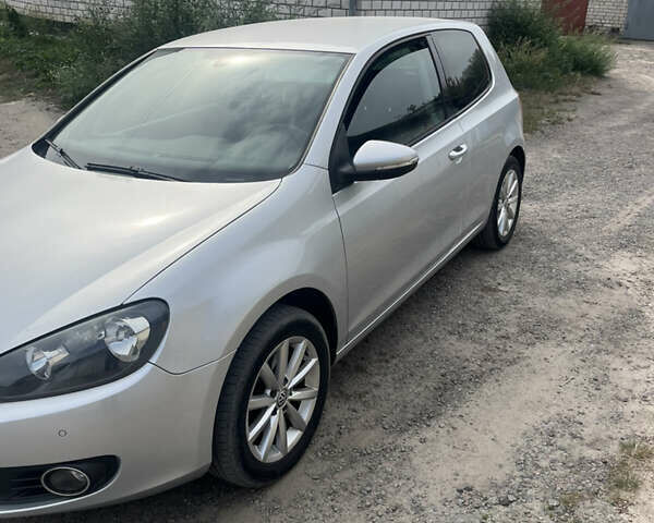 Серый Фольксваген Гольф, объемом двигателя 1.39 л и пробегом 185 тыс. км за 6400 $, фото 13 на Automoto.ua