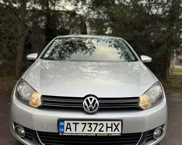 Серый Фольксваген Гольф, объемом двигателя 1.6 л и пробегом 305 тыс. км за 7900 $, фото 6 на Automoto.ua