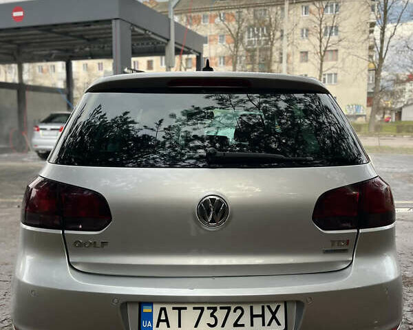 Серый Фольксваген Гольф, объемом двигателя 1.6 л и пробегом 305 тыс. км за 7900 $, фото 5 на Automoto.ua