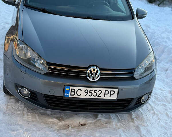 Серый Фольксваген Гольф, объемом двигателя 1.6 л и пробегом 295 тыс. км за 8200 $, фото 1 на Automoto.ua