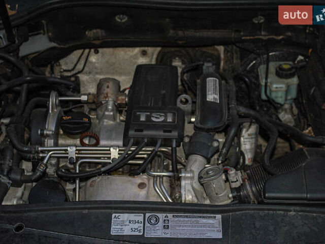 Серый Фольксваген Гольф, объемом двигателя 1.2 л и пробегом 235 тыс. км за 9200 $, фото 63 на Automoto.ua