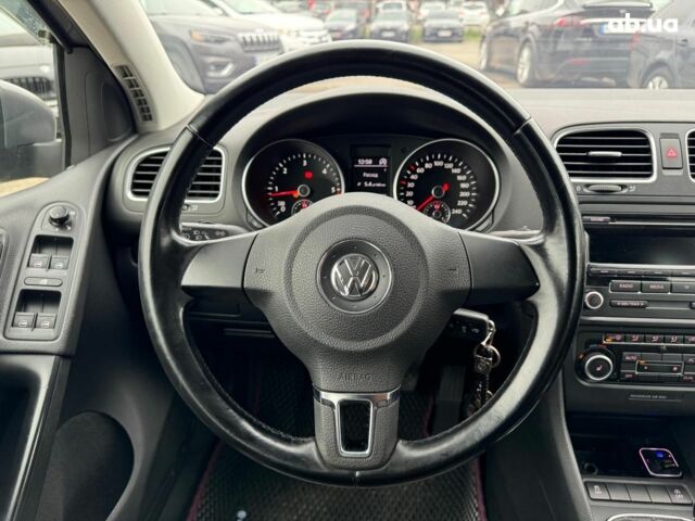 Сірий Фольксваген Гольф, об'ємом двигуна 1.6 л та пробігом 250 тис. км за 8690 $, фото 24 на Automoto.ua