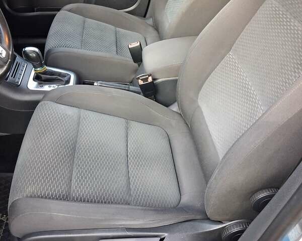 Серый Фольксваген Гольф, объемом двигателя 1.39 л и пробегом 89 тыс. км за 12000 $, фото 8 на Automoto.ua