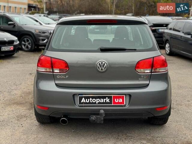 Сірий Фольксваген Гольф, об'ємом двигуна 1.6 л та пробігом 250 тис. км за 8690 $, фото 6 на Automoto.ua