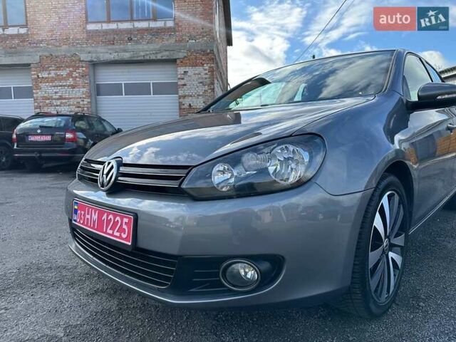 Серый Фольксваген Гольф, объемом двигателя 1.39 л и пробегом 248 тыс. км за 8200 $, фото 27 на Automoto.ua