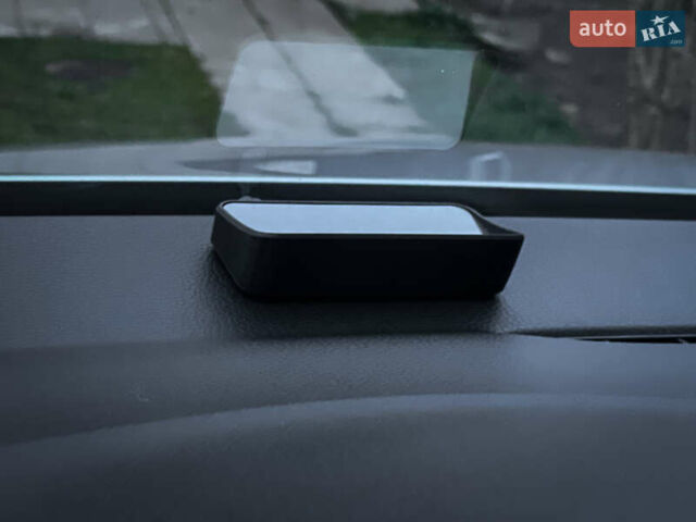 Серый Фольксваген Гольф, объемом двигателя 1.2 л и пробегом 235 тыс. км за 9200 $, фото 47 на Automoto.ua