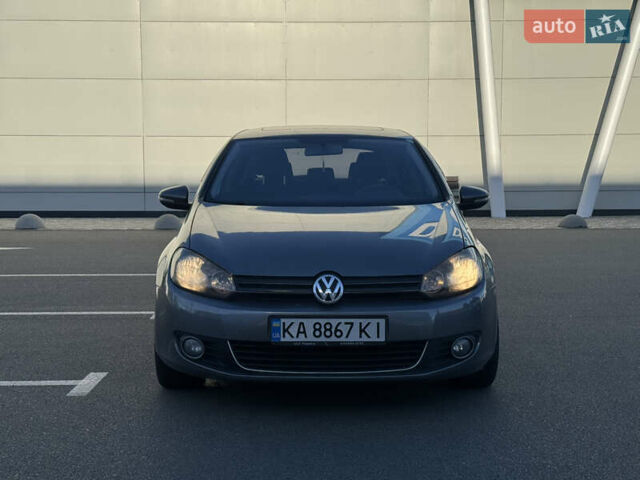 Сірий Фольксваген Гольф, об'ємом двигуна 2 л та пробігом 172 тис. км за 8990 $, фото 1 на Automoto.ua