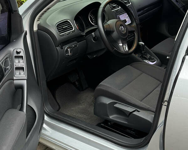 Серый Фольксваген Гольф, объемом двигателя 1.97 л и пробегом 176 тыс. км за 10200 $, фото 3 на Automoto.ua