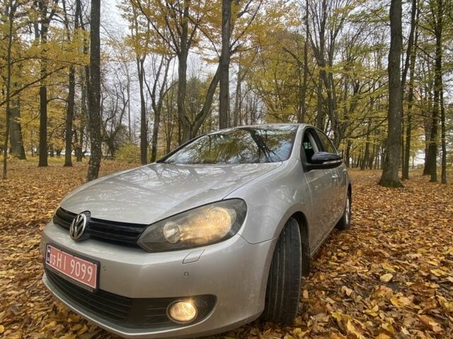 Серый Фольксваген Гольф, объемом двигателя 1.6 л и пробегом 287 тыс. км за 8400 $, фото 1 на Automoto.ua