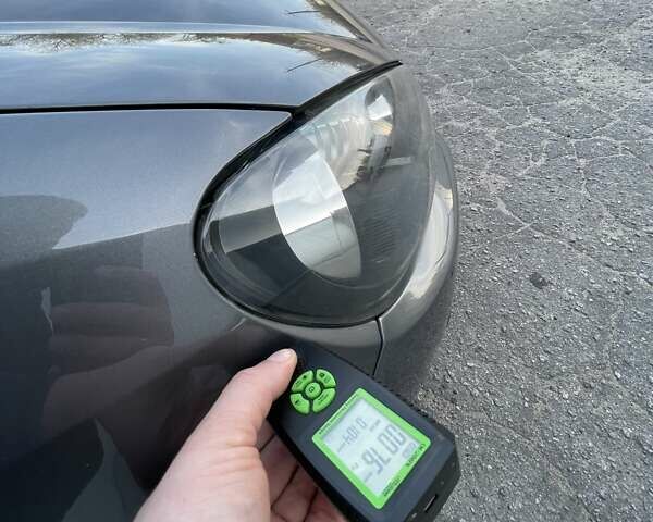 Серый Фольксваген Гольф, объемом двигателя 1.6 л и пробегом 260 тыс. км за 9400 $, фото 76 на Automoto.ua