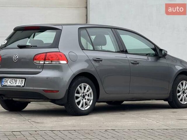 Серый Фольксваген Гольф, объемом двигателя 1.39 л и пробегом 205 тыс. км за 8600 $, фото 8 на Automoto.ua