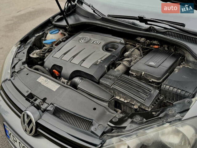 Сірий Фольксваген Гольф, об'ємом двигуна 1.6 л та пробігом 370 тис. км за 8700 $, фото 5 на Automoto.ua