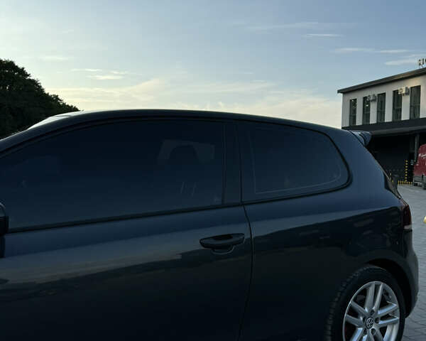 Сірий Фольксваген Гольф, об'ємом двигуна 1.98 л та пробігом 236 тис. км за 10999 $, фото 4 на Automoto.ua