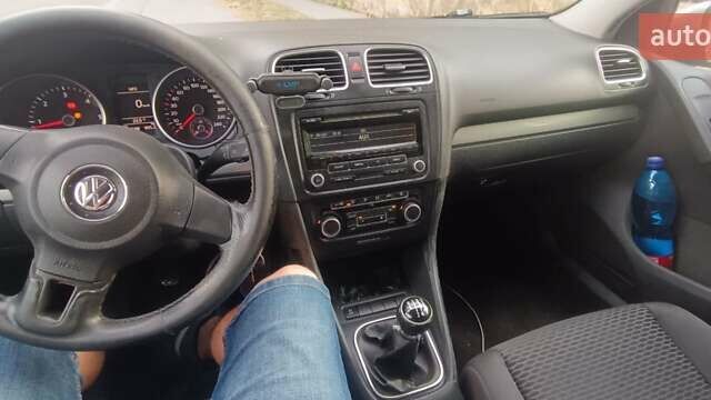 Серый Фольксваген Гольф, объемом двигателя 1.6 л и пробегом 354 тыс. км за 6000 $, фото 7 на Automoto.ua
