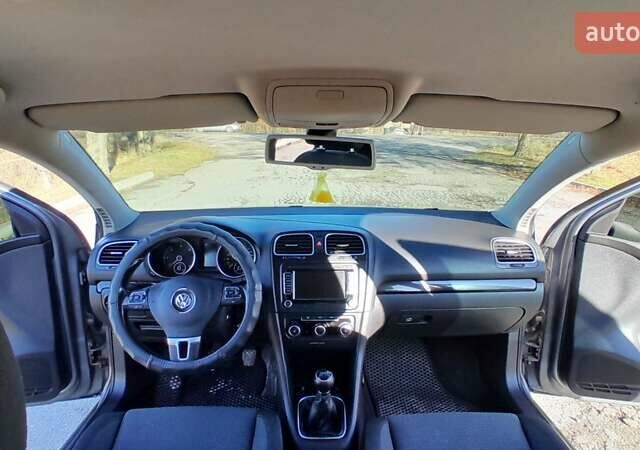 Сірий Фольксваген Гольф, об'ємом двигуна 1.6 л та пробігом 251 тис. км за 7999 $, фото 12 на Automoto.ua