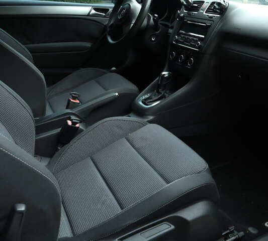 Сірий Фольксваген Гольф, об'ємом двигуна 2.48 л та пробігом 222 тис. км за 8500 $, фото 2 на Automoto.ua