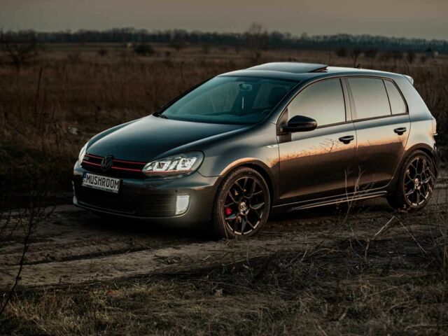 Серый Фольксваген Гольф, объемом двигателя 2 л и пробегом 111 тыс. км за 11500 $, фото 1 на Automoto.ua