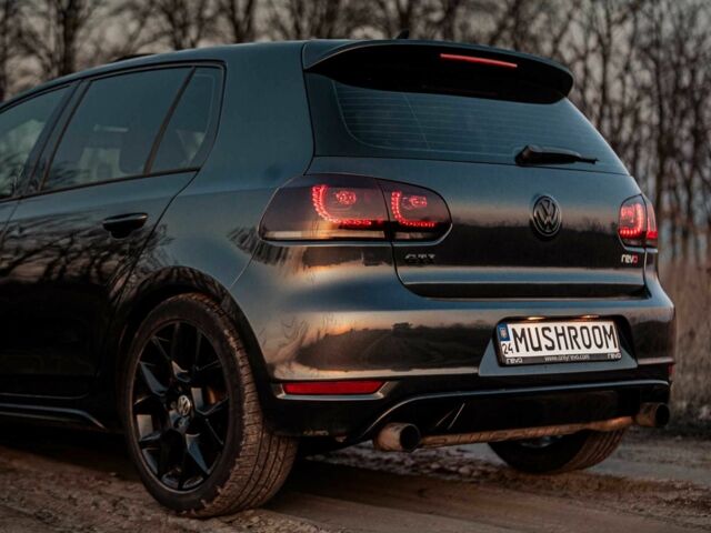 Серый Фольксваген Гольф, объемом двигателя 2 л и пробегом 111 тыс. км за 11500 $, фото 3 на Automoto.ua