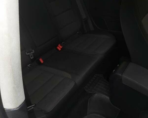 Серый Фольксваген Гольф, объемом двигателя 2.48 л и пробегом 174 тыс. км за 7100 $, фото 21 на Automoto.ua