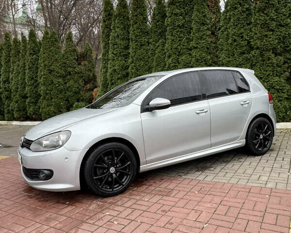 Серый Фольксваген Гольф, объемом двигателя 1.97 л и пробегом 176 тыс. км за 10200 $, фото 2 на Automoto.ua