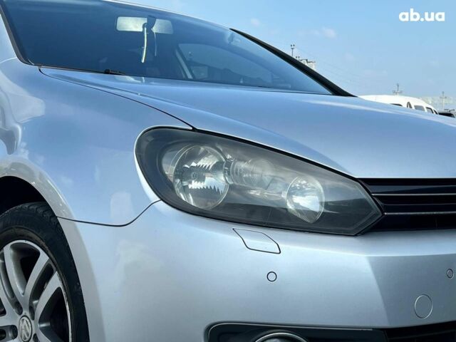 Серый Фольксваген Гольф, объемом двигателя 1.2 л и пробегом 237 тыс. км за 7190 $, фото 12 на Automoto.ua