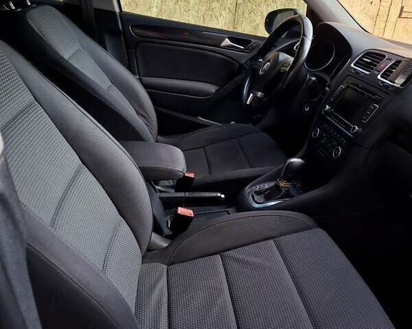 Серый Фольксваген Гольф, объемом двигателя 1.6 л и пробегом 210 тыс. км за 6900 $, фото 7 на Automoto.ua